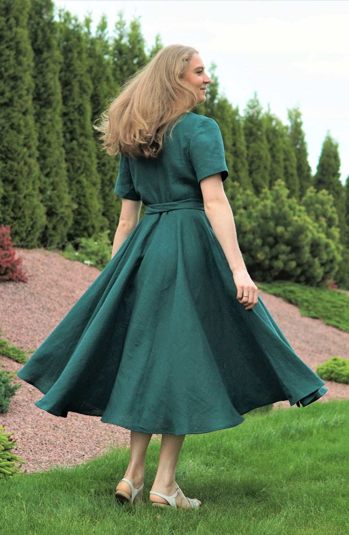 Stella Emerald Linen Wrap Midi Dress — view 4