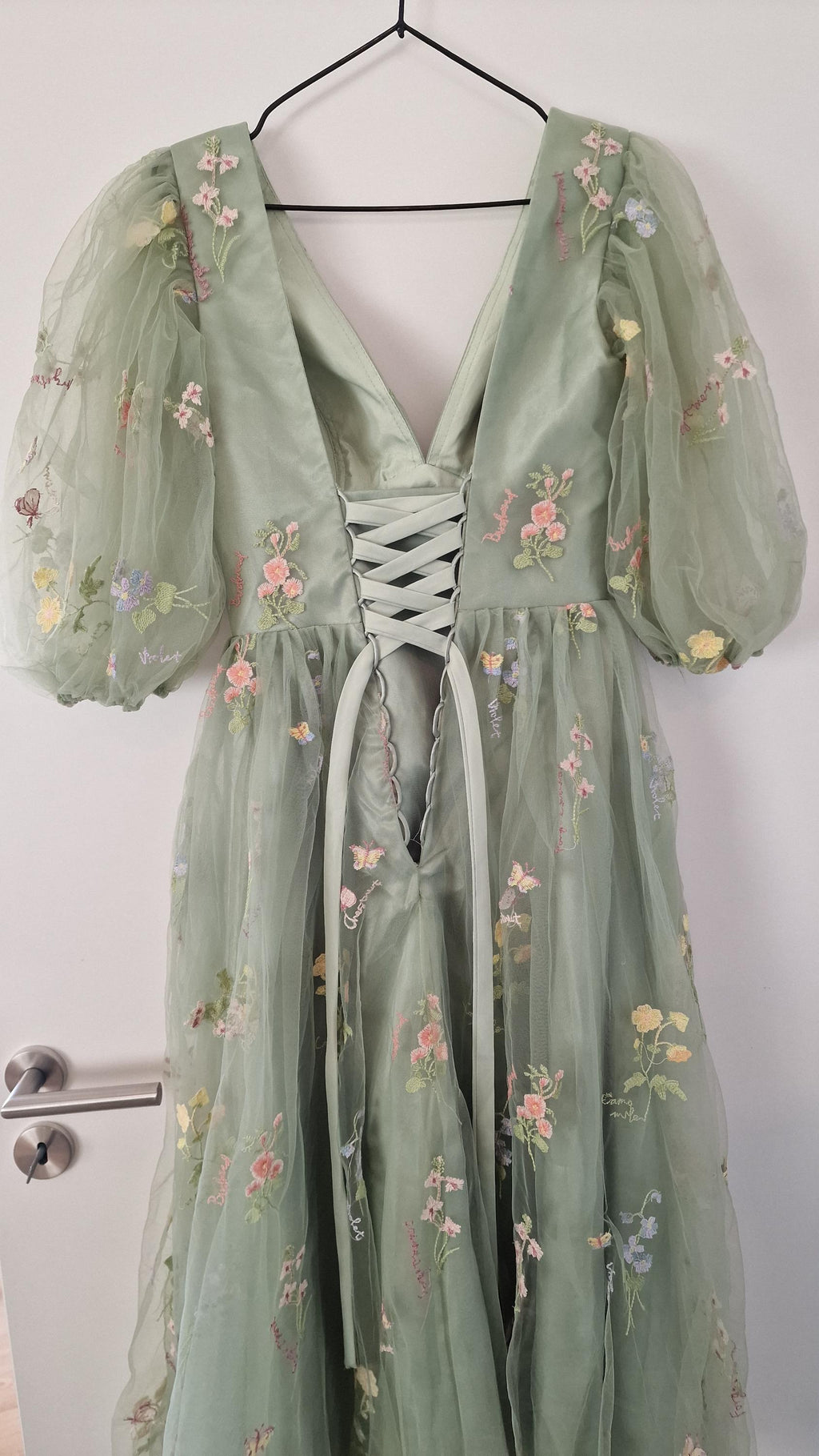 Willa Sage Midi Dress — view 4